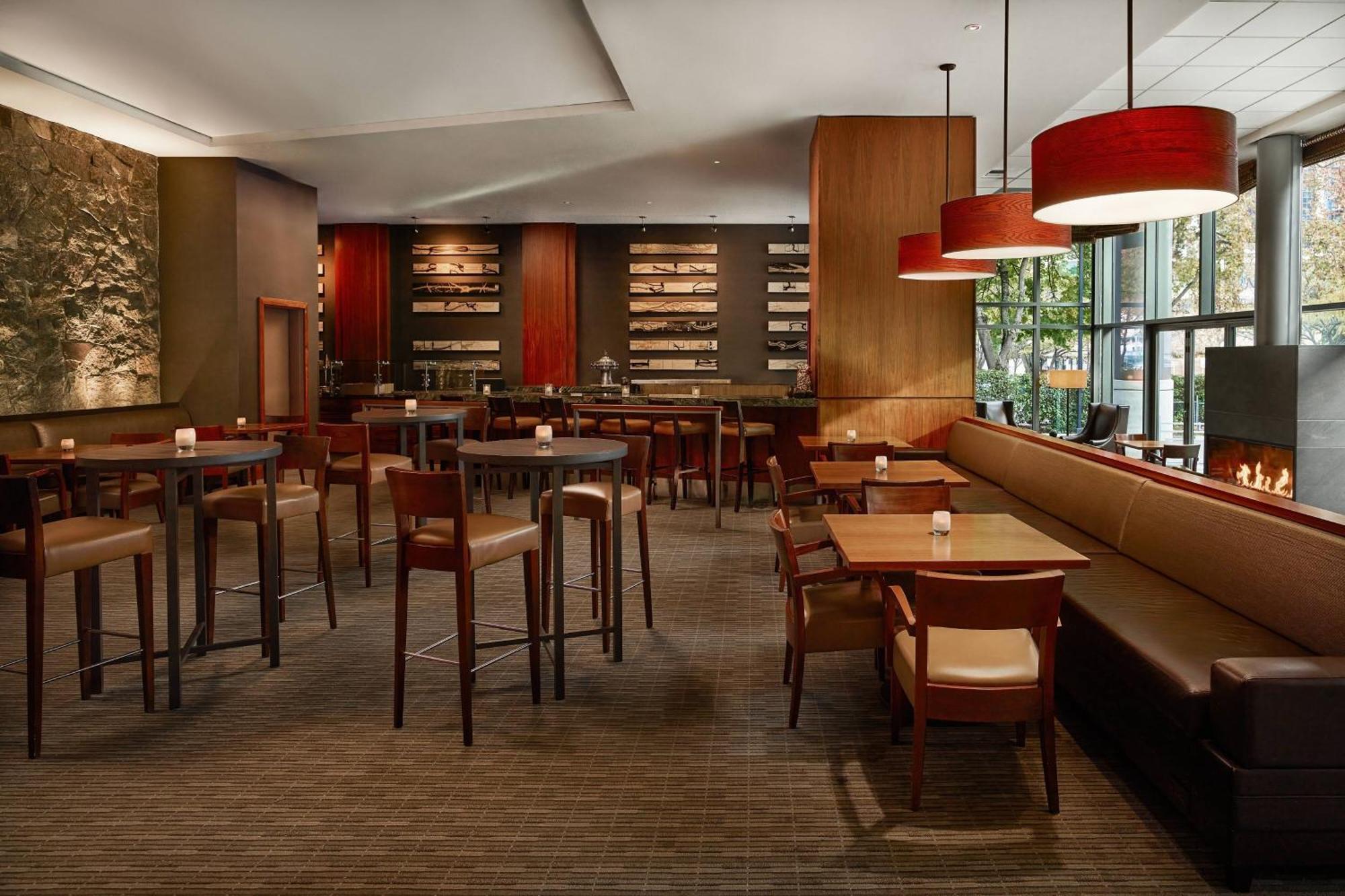 The Westin Bellevue Hotel Exterior photo