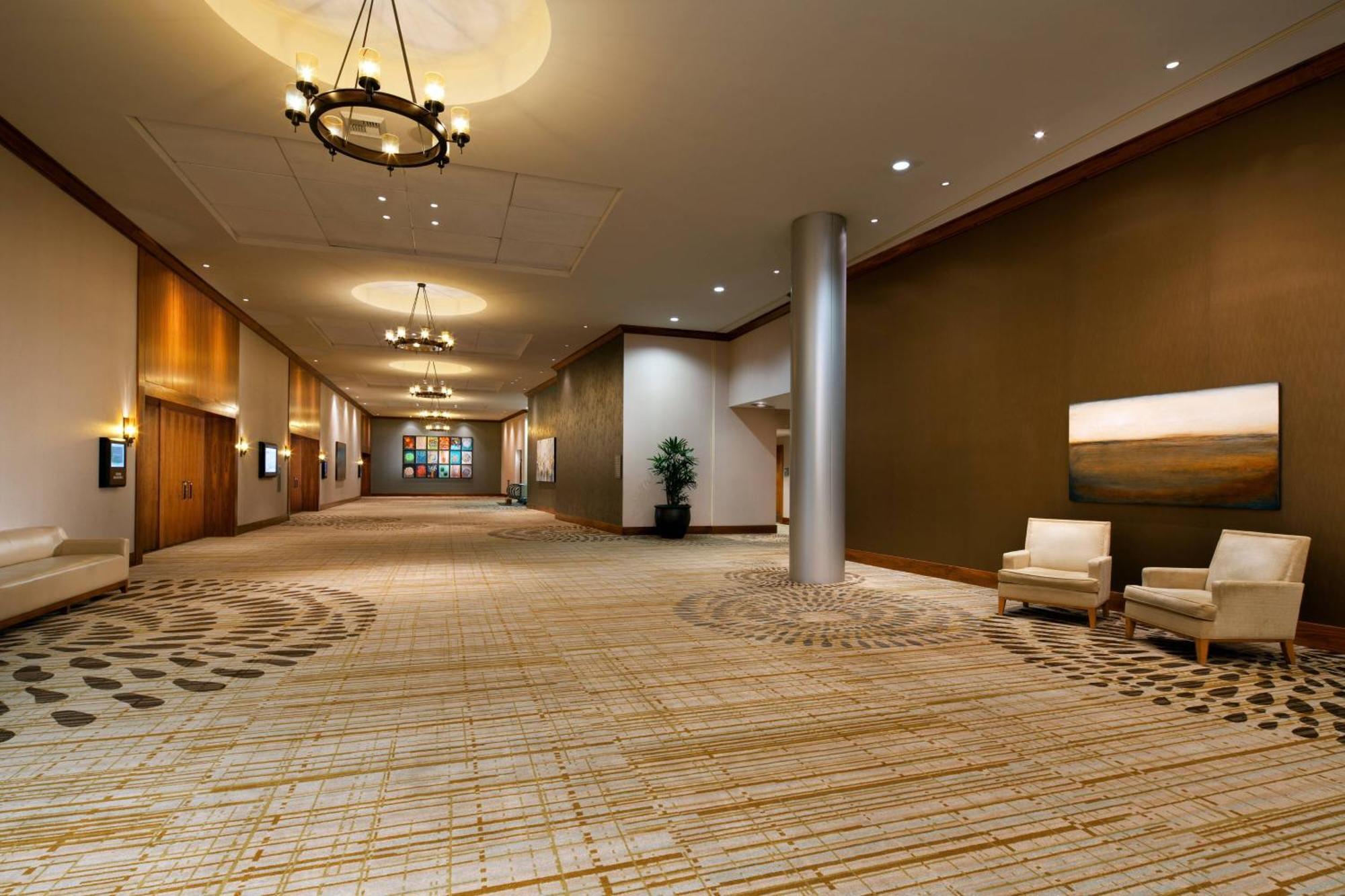 The Westin Bellevue Hotel Exterior photo