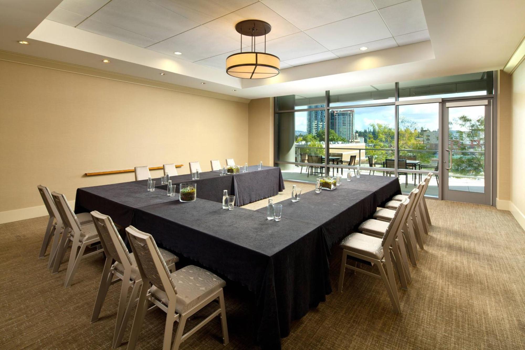 The Westin Bellevue Hotel Exterior photo